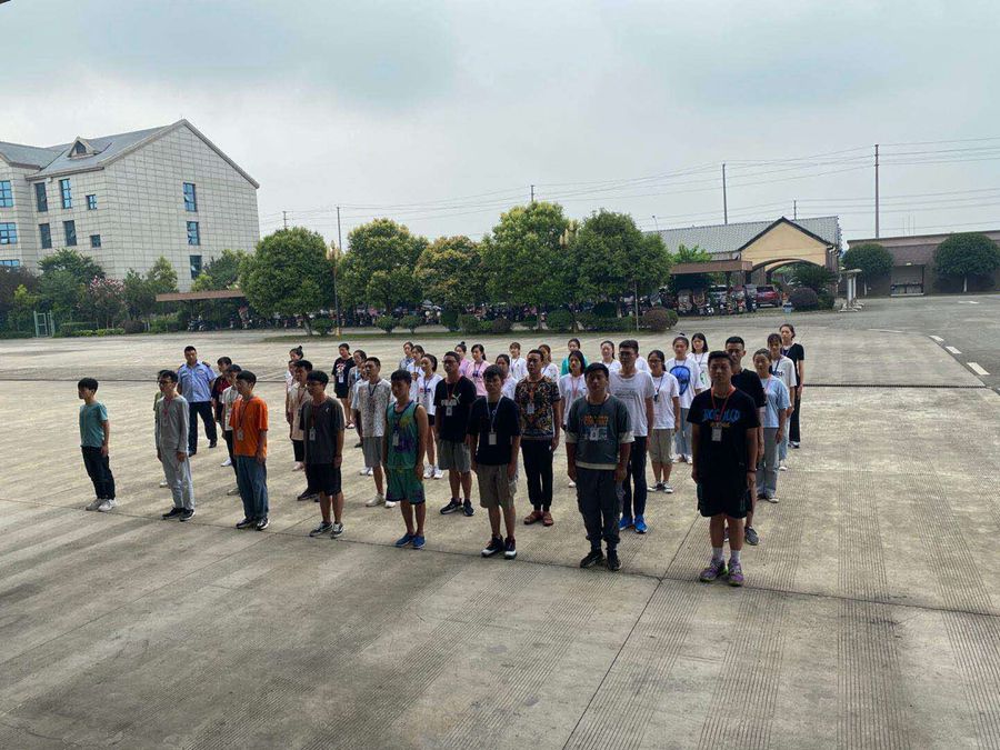 强思想，严纪律——四川天伦开展员工军训活动